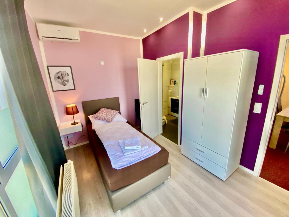 Apartment Business Near Neuss/duesseldorf Korschenbroich