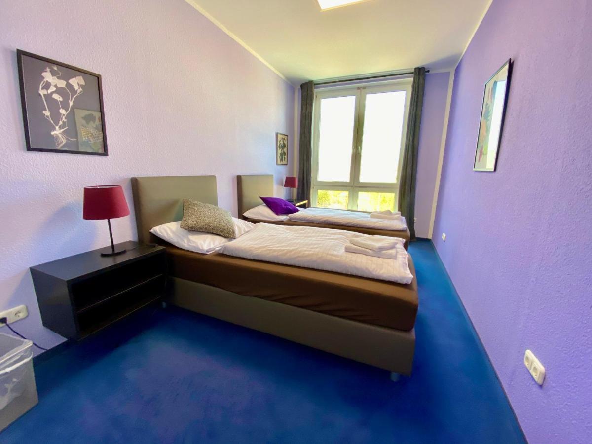 Business Near Neuss/duesseldorf Apartment Korschenbroich