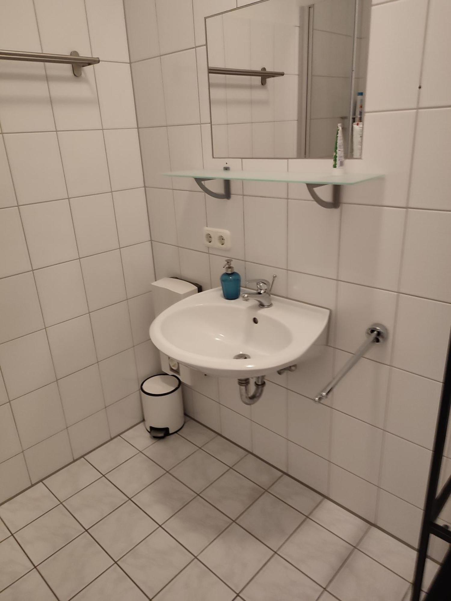 Apartment Business Near Neuss/duesseldorf